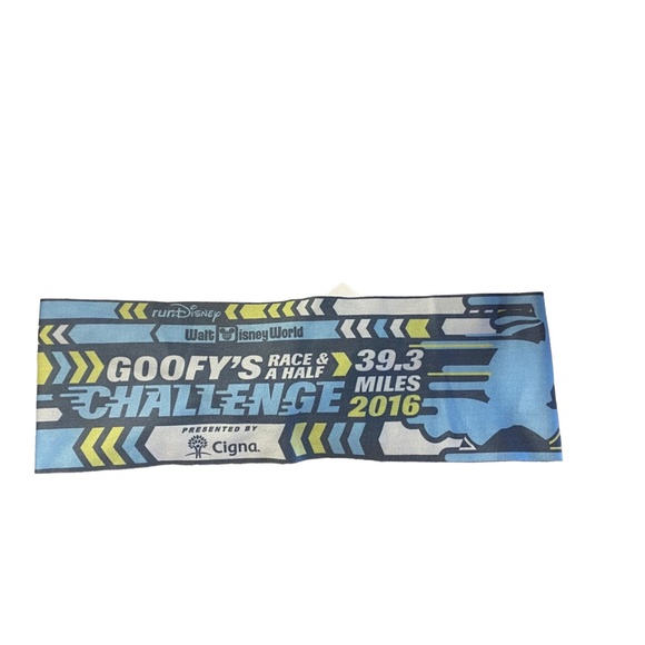 2016 Disney runDisney WDW Goofy's Race  & A Half Challenge Bondi Band Headband - Picture 1 of 3